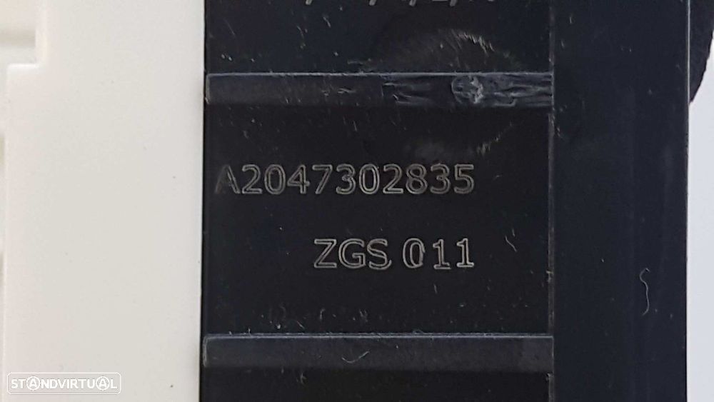 FECHADURA PORTA TRASEIRA DIREITA MERCEDES CLASE GLA (W156) GLA 200 CDI (156.908) - 5