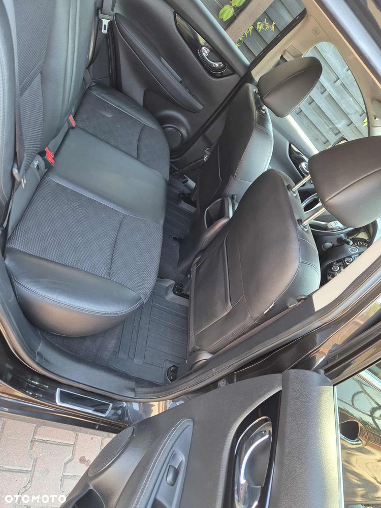 Nissan Qashqai 1.6 DCi Black Edition EU6 - 6