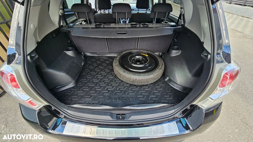 Toyota Verso 1.8 Valvematic Luna - 29