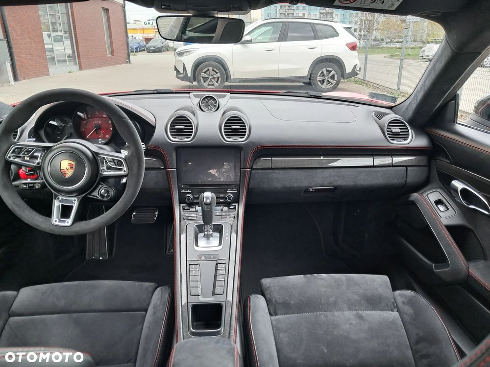 Porsche 718 Cayman GPF GTS PDK - 13