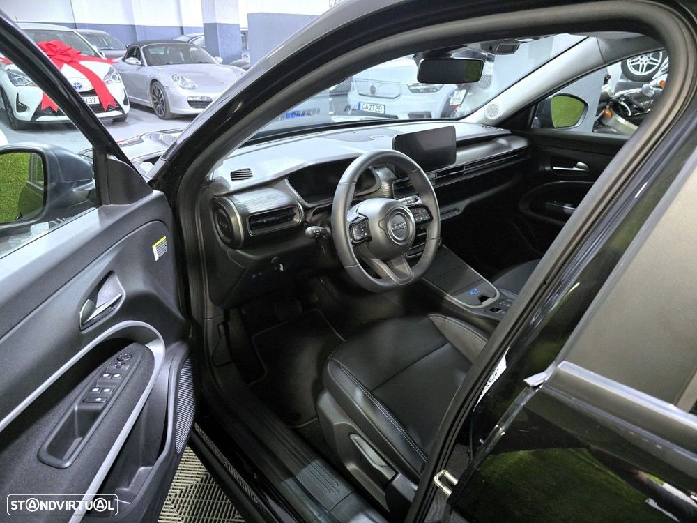 Jeep Avenger Longitude+ - 11
