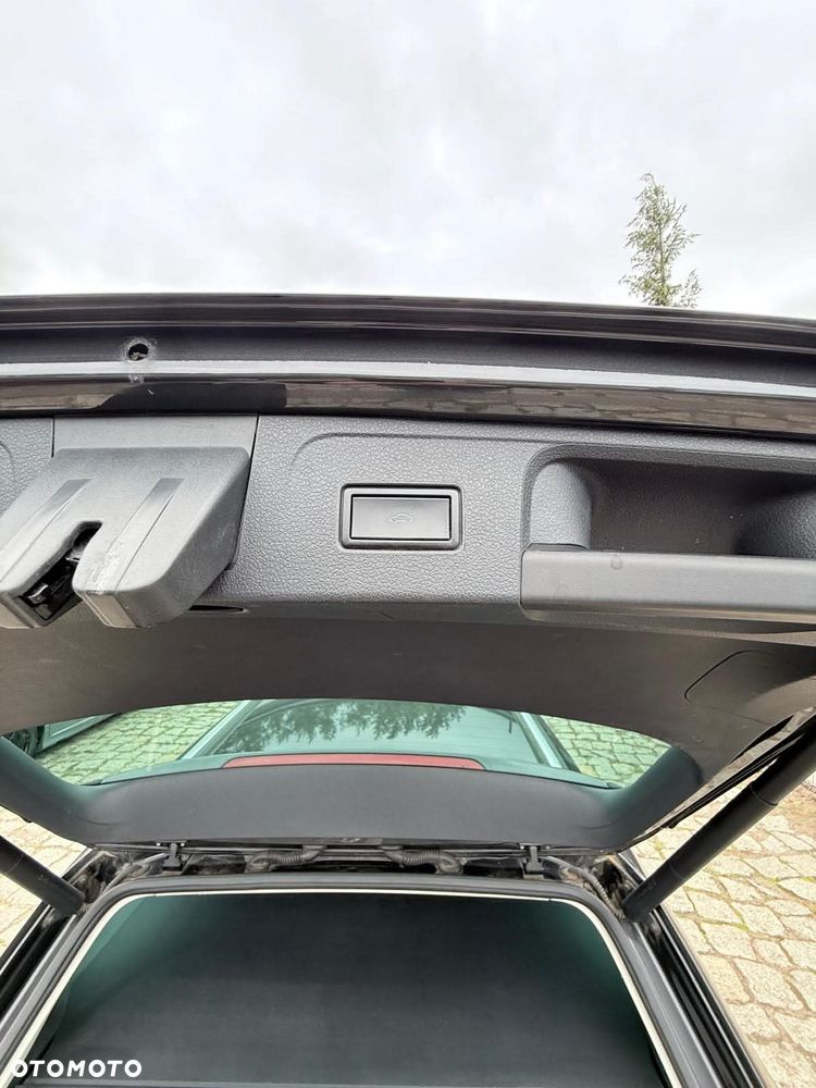 Volkswagen Passat - 6