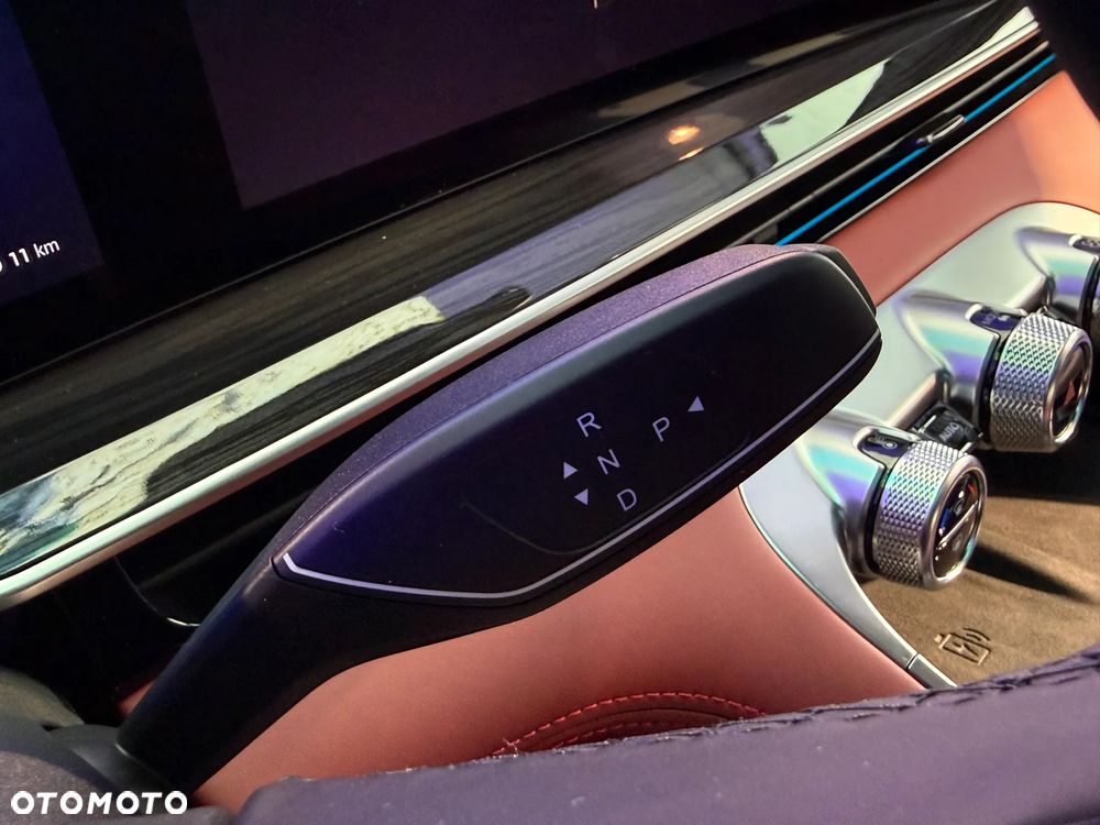 Omoda 9 1.5 Super Hybrid Exclusive AWD - 16