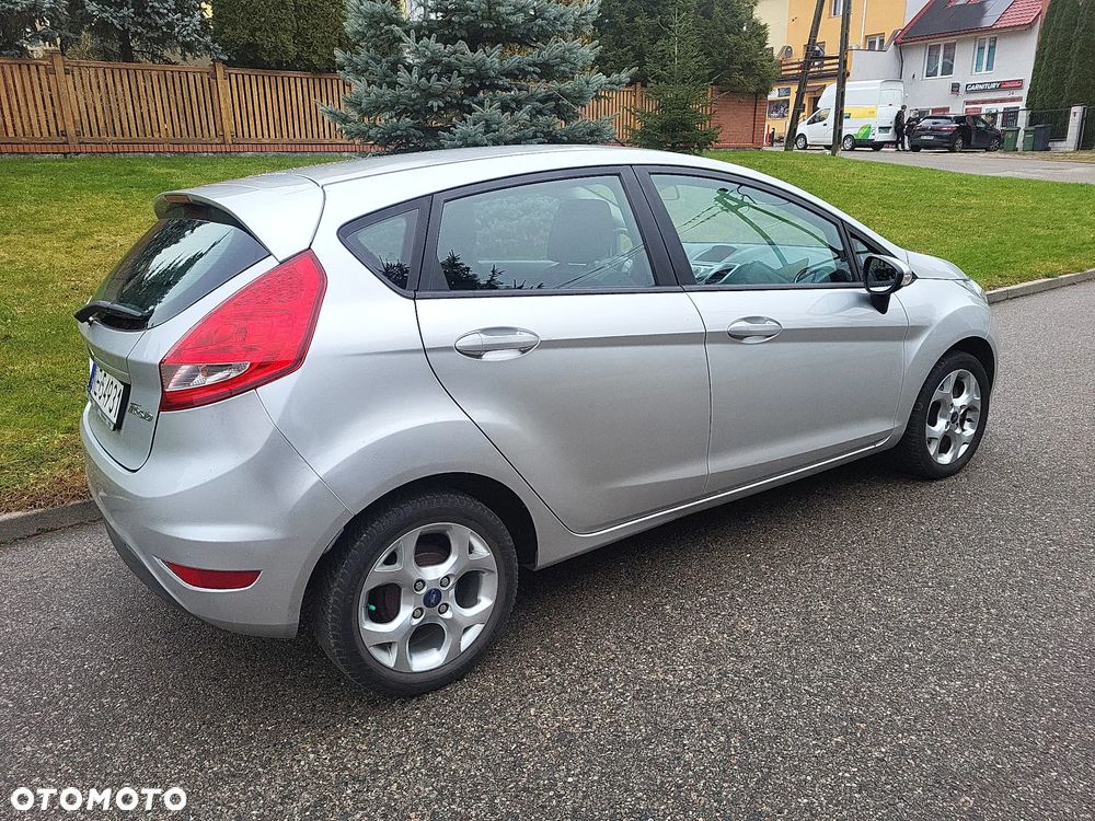 Ford Fiesta 1.25 Silver X (Ambiente) - 35
