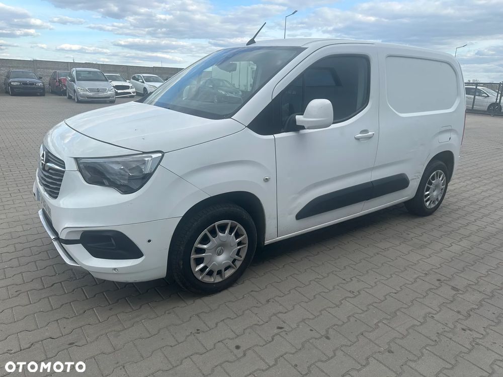 Opel COMBO - 3