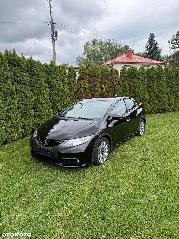 Honda Civic 1.8 i-VTEC Sport Black Edition - 9