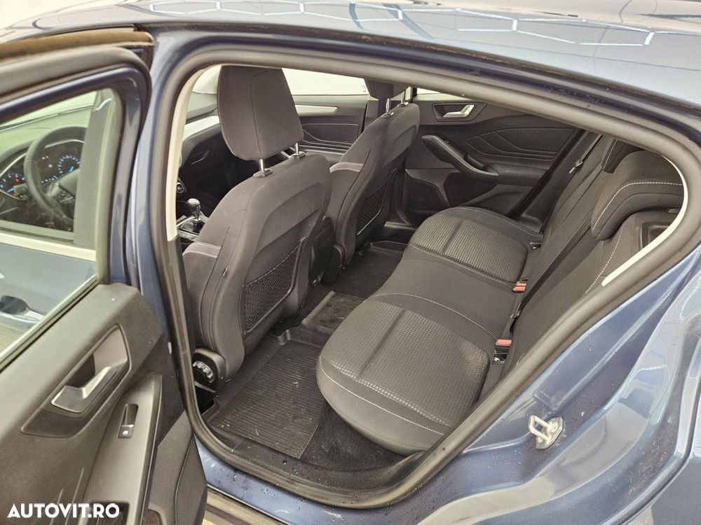 Ford Focus 1.0 EcoBoost Connected - 4