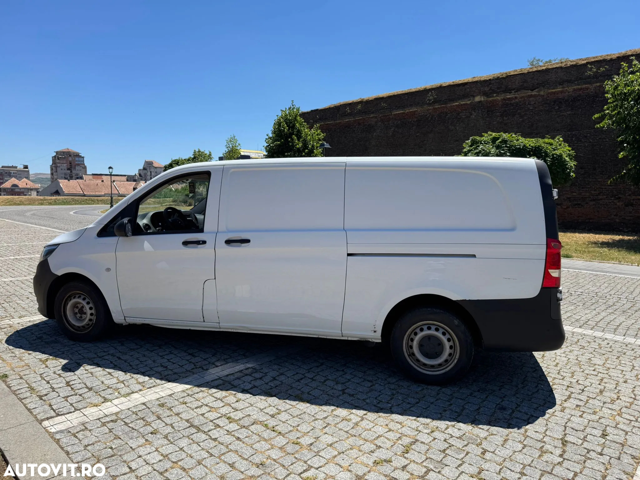 Mercedes-Benz Vito - 9