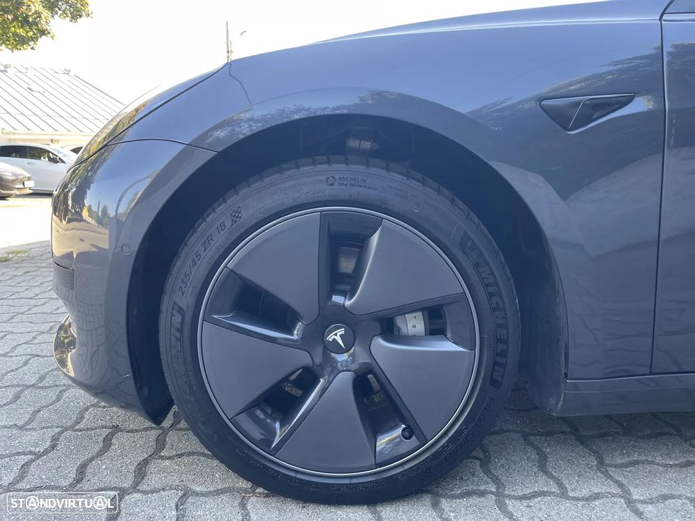 Tesla Model 3 Standard RWD - 9