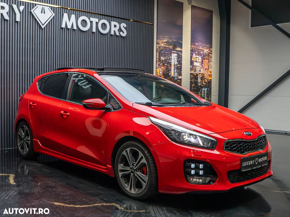 Kia Ceed 1.6 CRDi 136 ISG GT Line - 4