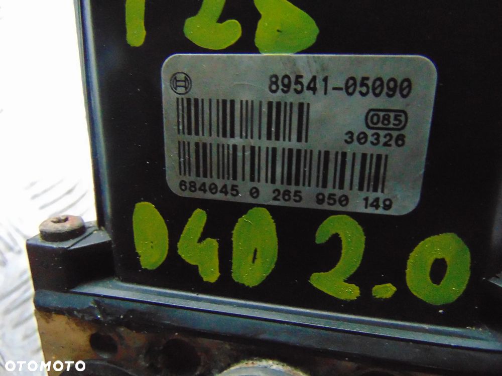 Pompa ABS Toyota avensis t25 d4d 2,0/2,2 - 2