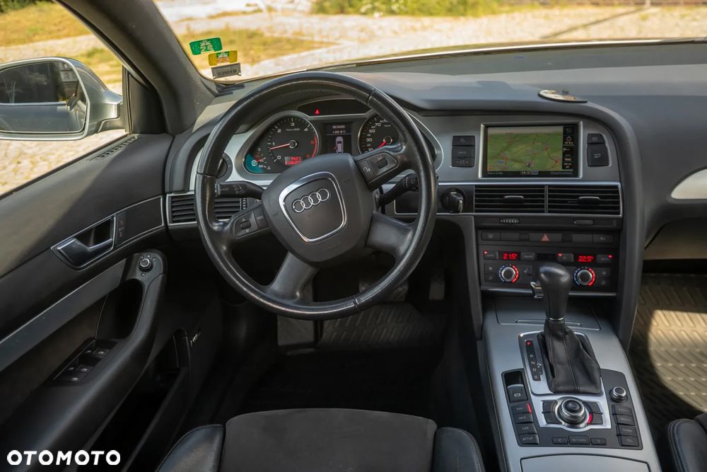 Audi A6 Avant 2.7 TDI DPF quattro tiptronic - 35