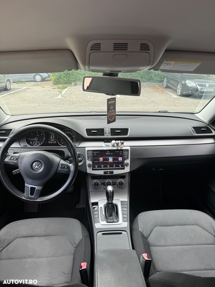 Volkswagen Passat 2.0 TDI Blue TDI DSG Comfortline - 7