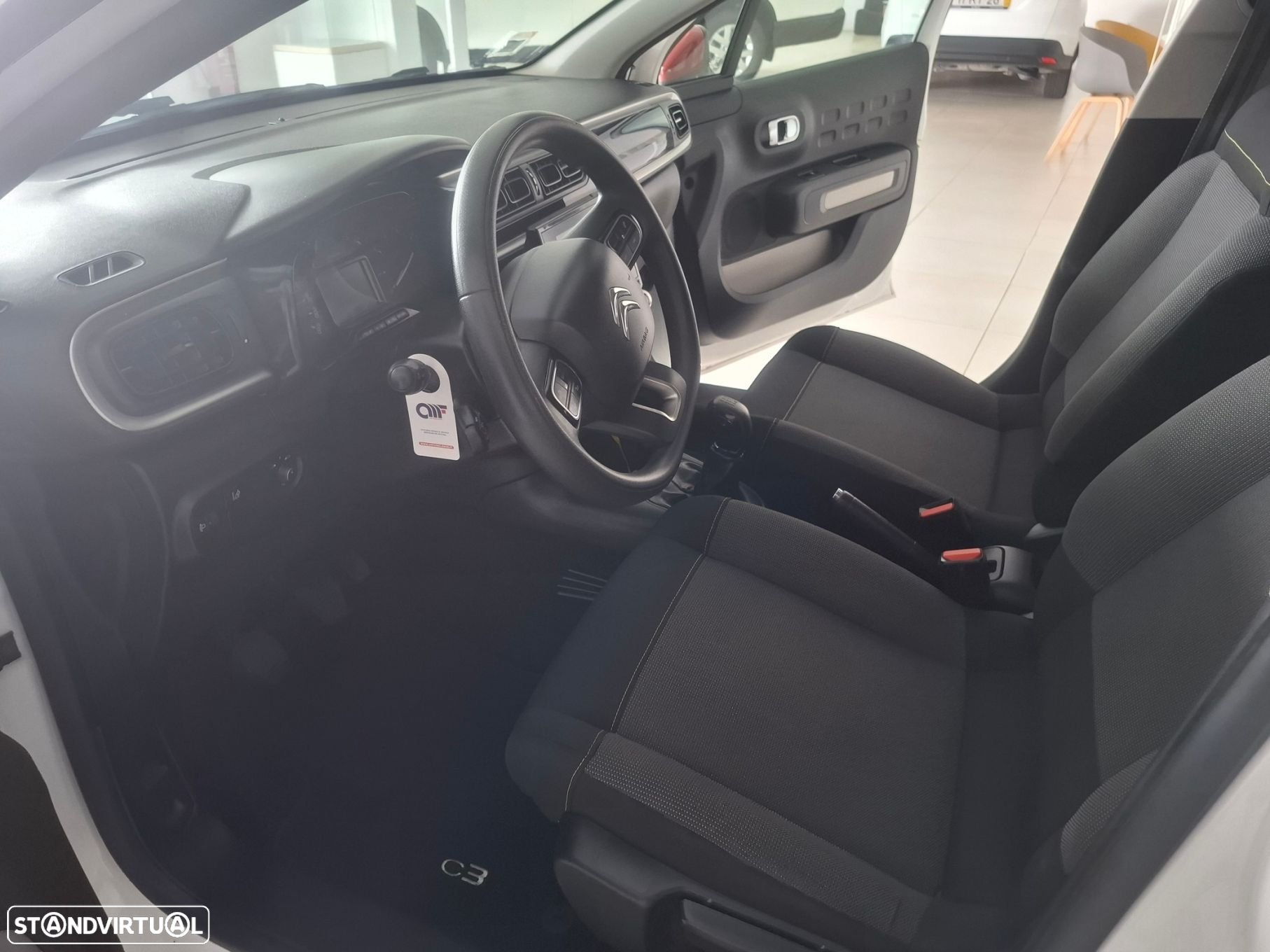 Citroën C3 1.2 PureTech Feel - 2