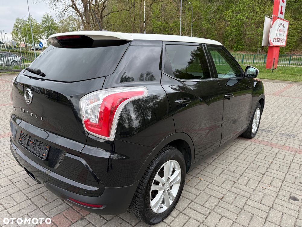 SsangYong/KGM Tivoli e-XGi 160 2WD Black+White - 3