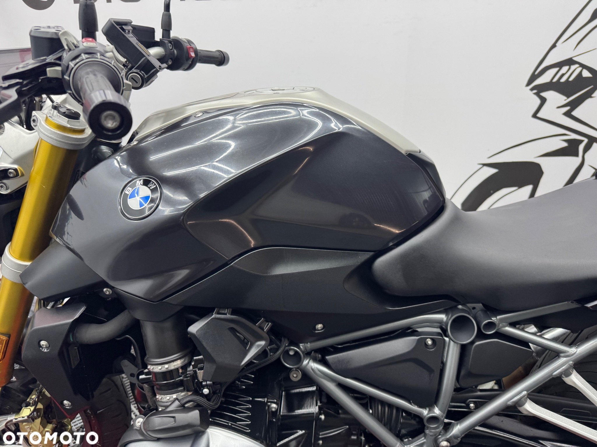 BMW R - 13