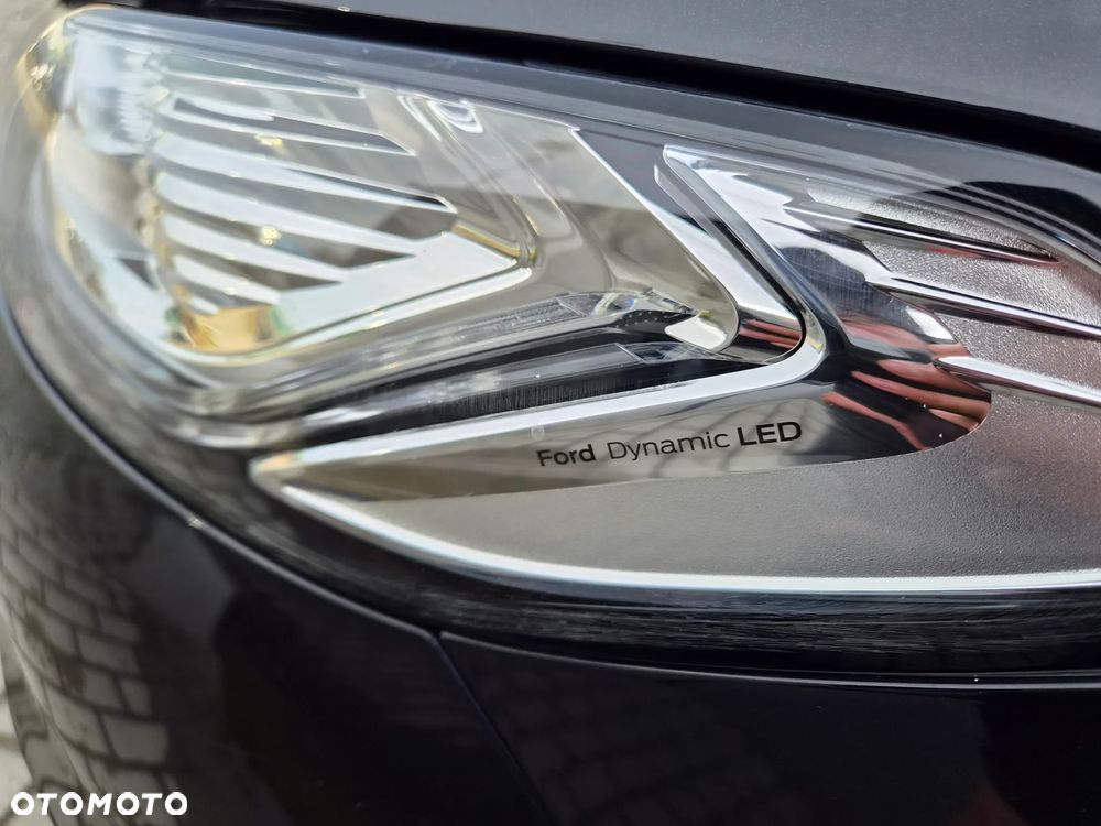 Ford Mondeo - 8