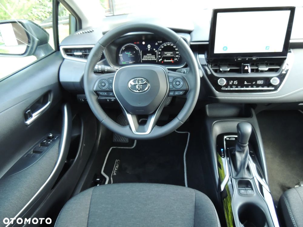 Toyota Corolla 1.8 Hybrid Comfort - 25