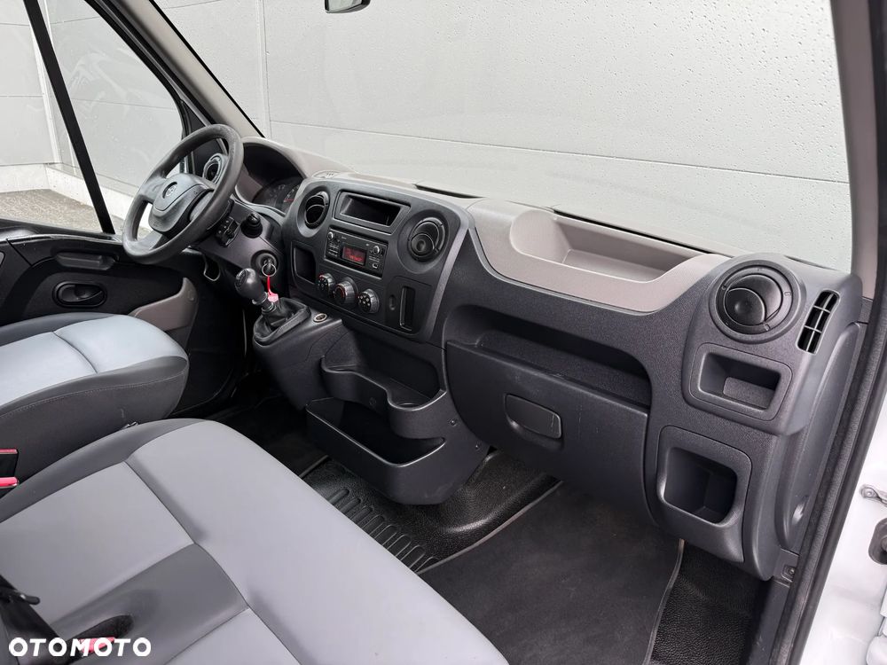 Opel Movano - 28