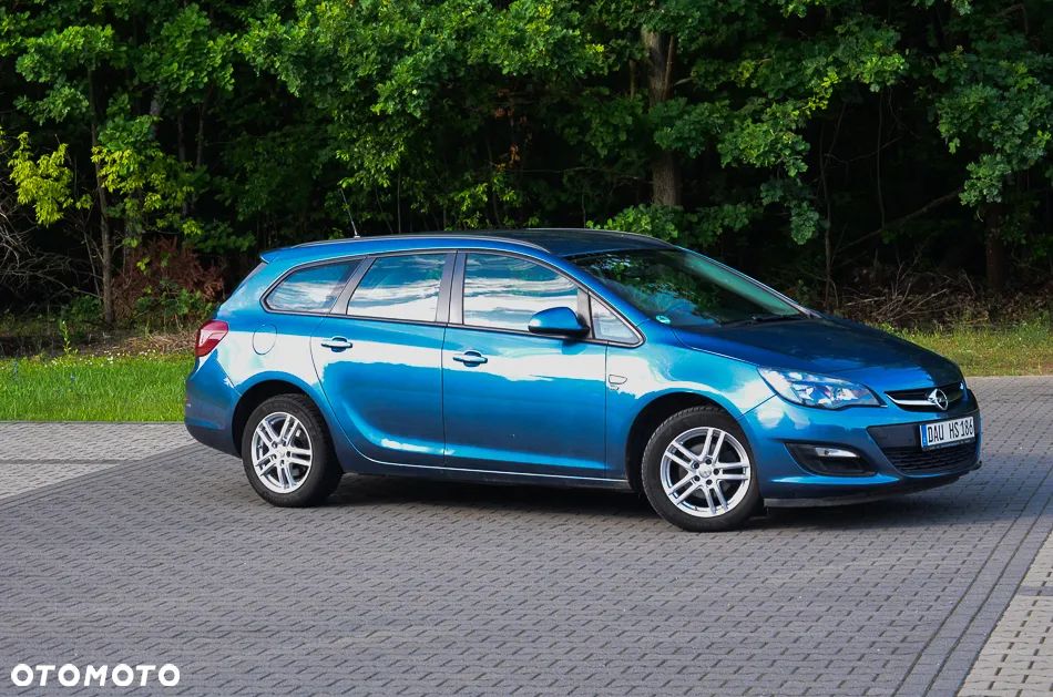 Opel Astra 1.6 Cosmo - 5