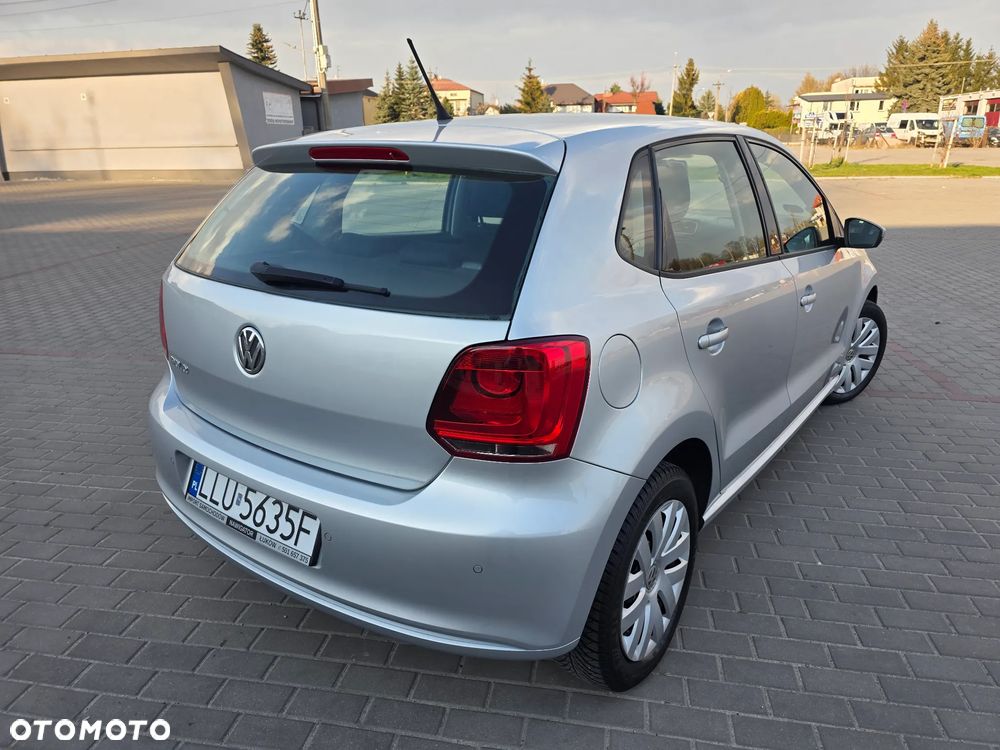 Volkswagen Polo - 8