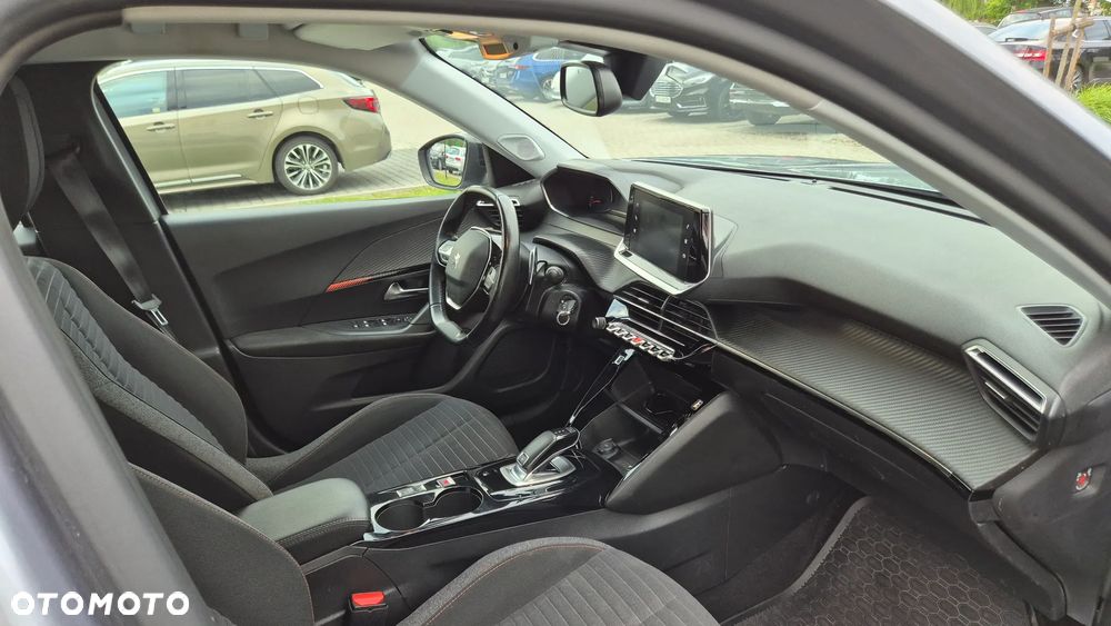 Peugeot 2008 1.2 PureTech Active Pack S&S EAT8 - 9
