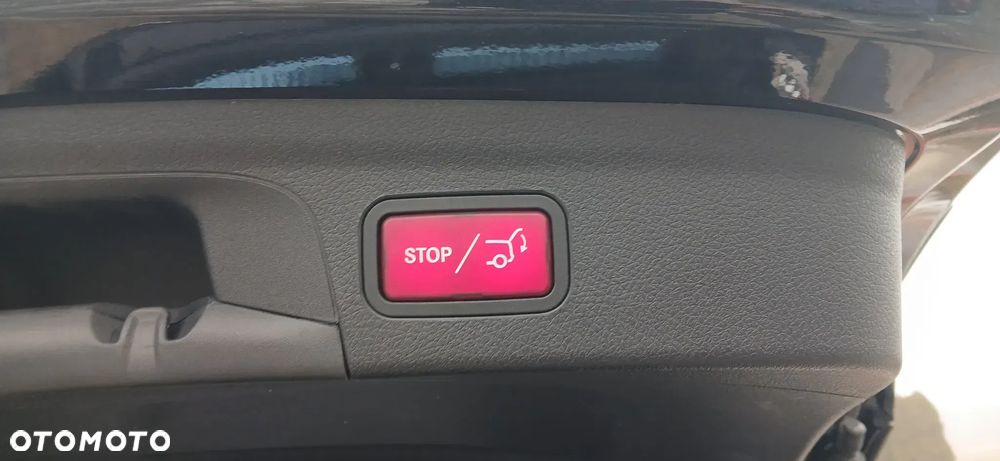 Mercedes-Benz GLE - 21