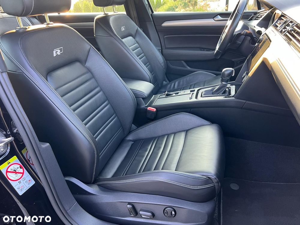 Volkswagen Passat 2.0 TSI 4Mot R-Line Edition DSG - 13