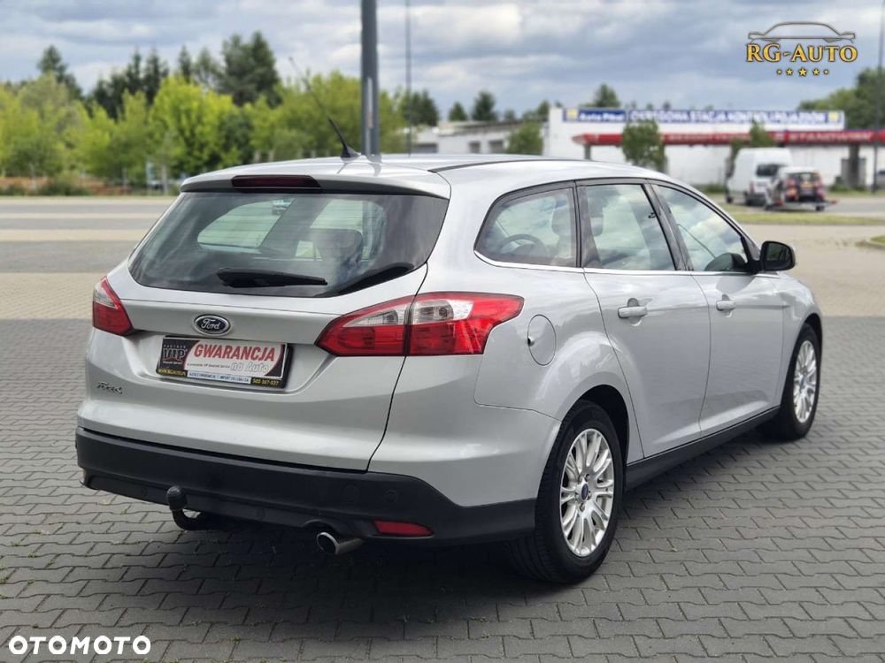 Ford Focus - 40