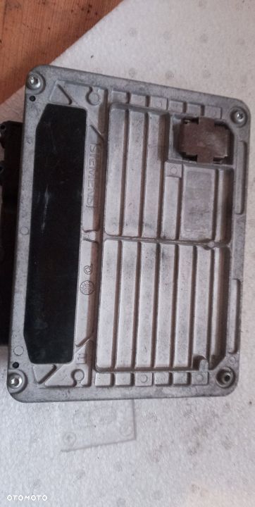 KOMPUTER STEROWNIK SILNIKA AUDI A3 06A906019AM - 1