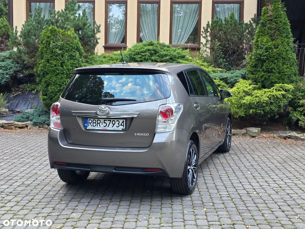 Toyota Verso 1.8 5-Sitzer Edition S+ - 11