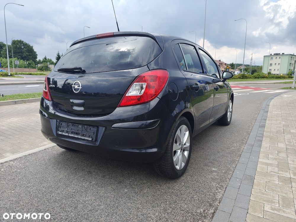 Opel Corsa - 4