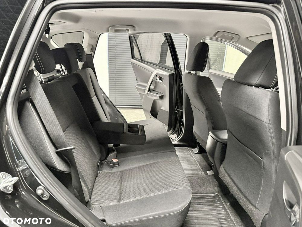 Toyota RAV4 2.0 D-4D 4x2 Start-Stop Edition S+ - 26