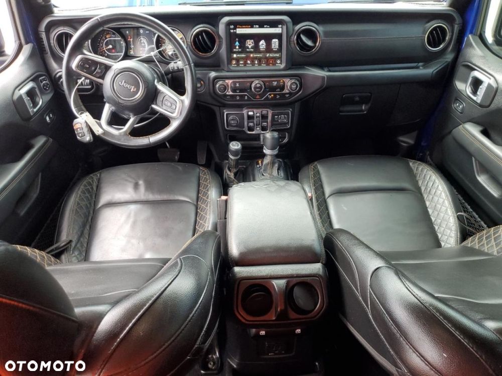 Jeep Wrangler - 9