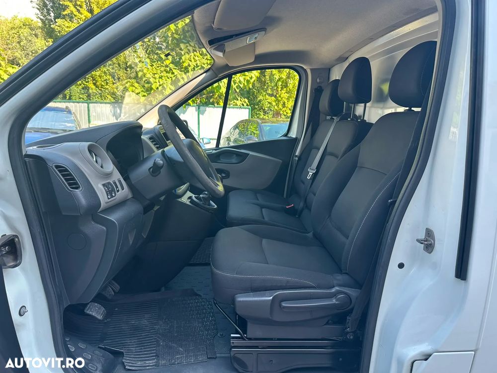 RENAULT Trafic 2018 — imagine 11