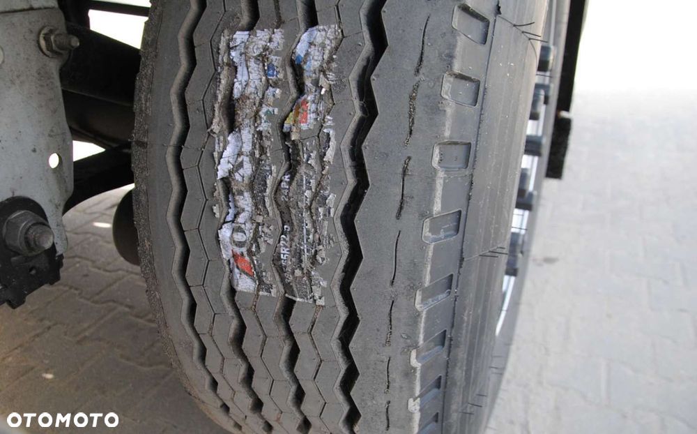 Schmitz Cargobull SCS kurtyna, podnoszona oś - 19