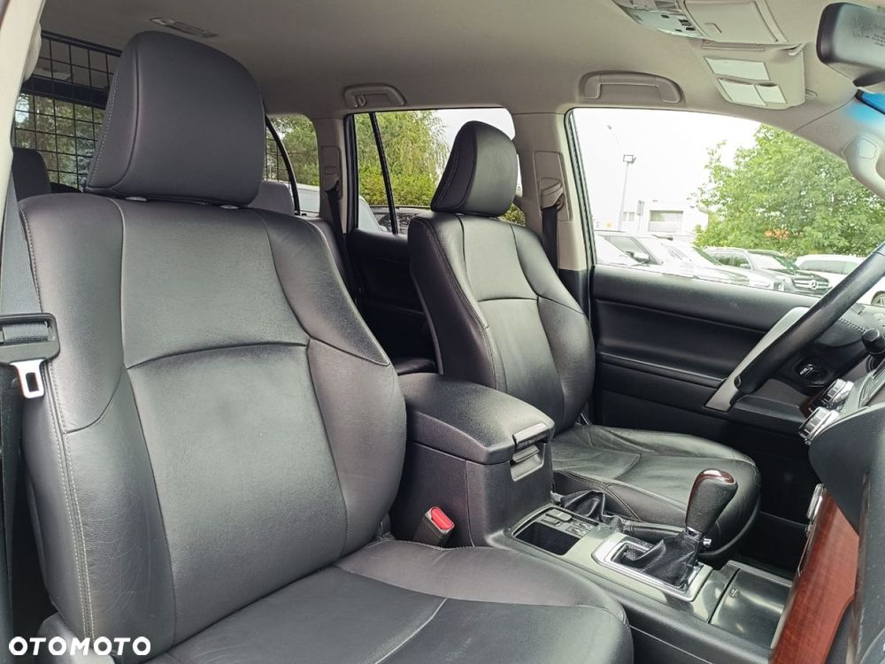 Toyota Land Cruiser LC 3.0 D-4D Invincible - 31