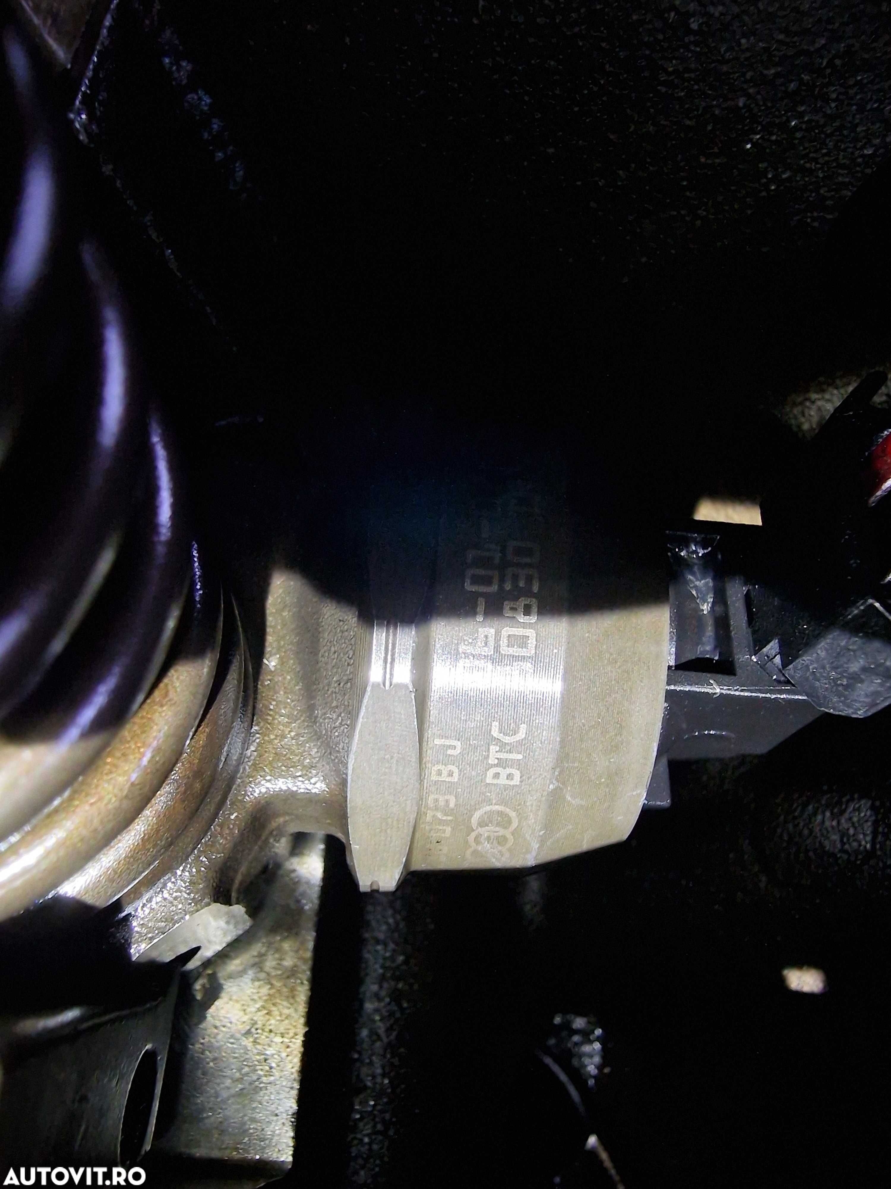 Injectoare Audi A4 B7 2.0TDI BPW cod 038 130 073 BJ sau CM - 2