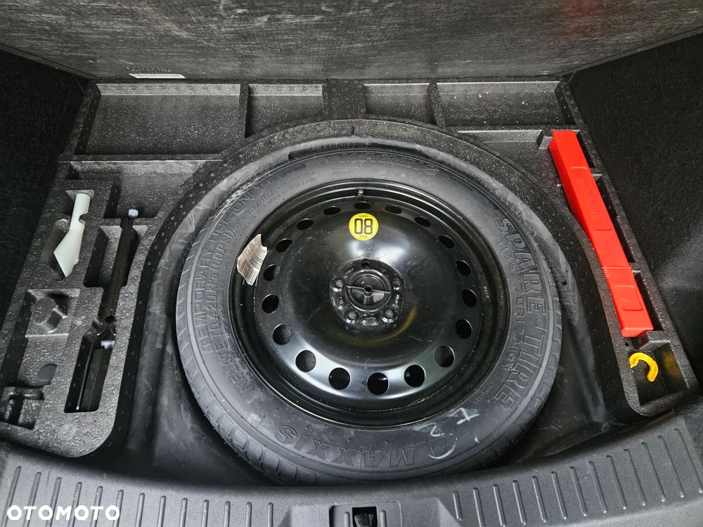 Ford Kuga - 34