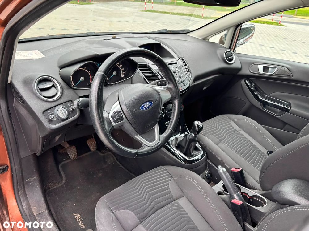 Ford Fiesta 1.0 EcoBoost Titanium - 16