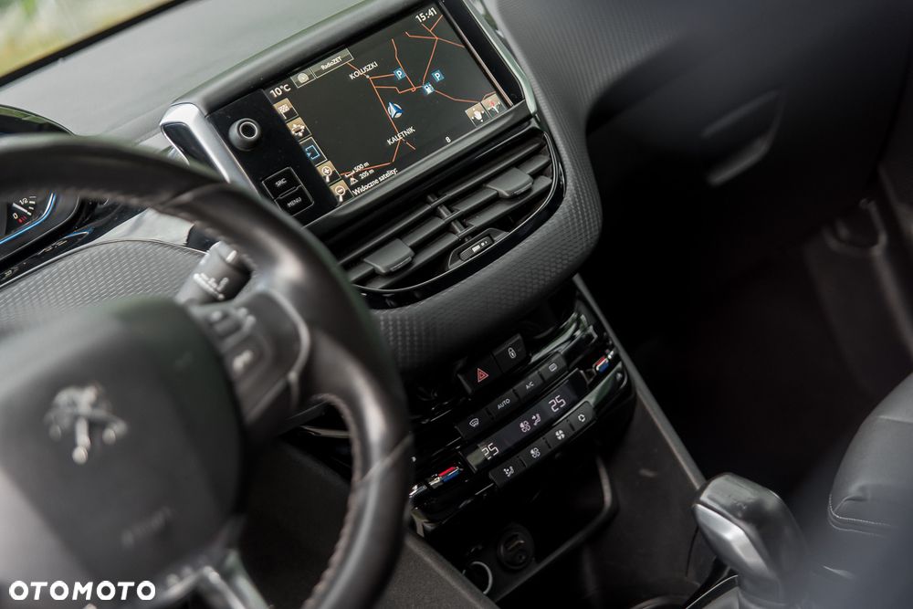 Peugeot 2008 1.6 VTi Allure - 39
