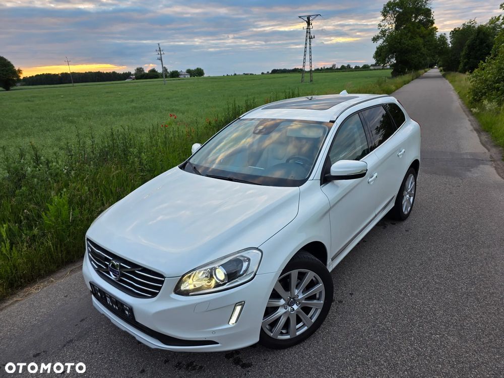 Volvo XC 60 D5 AWD Summum - 1