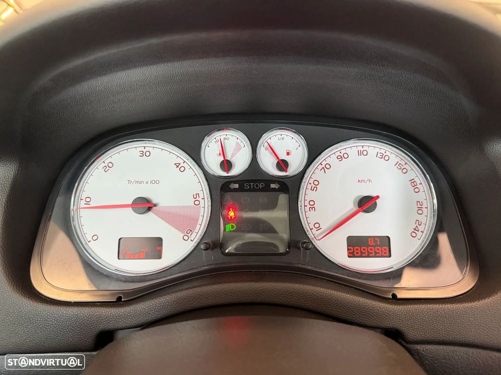 Peugeot 307 1.6 HDi Executive - 34