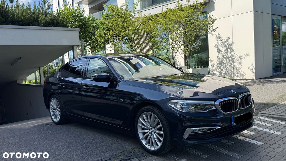 BMW Seria 5 540i Luxury Line sport - 14