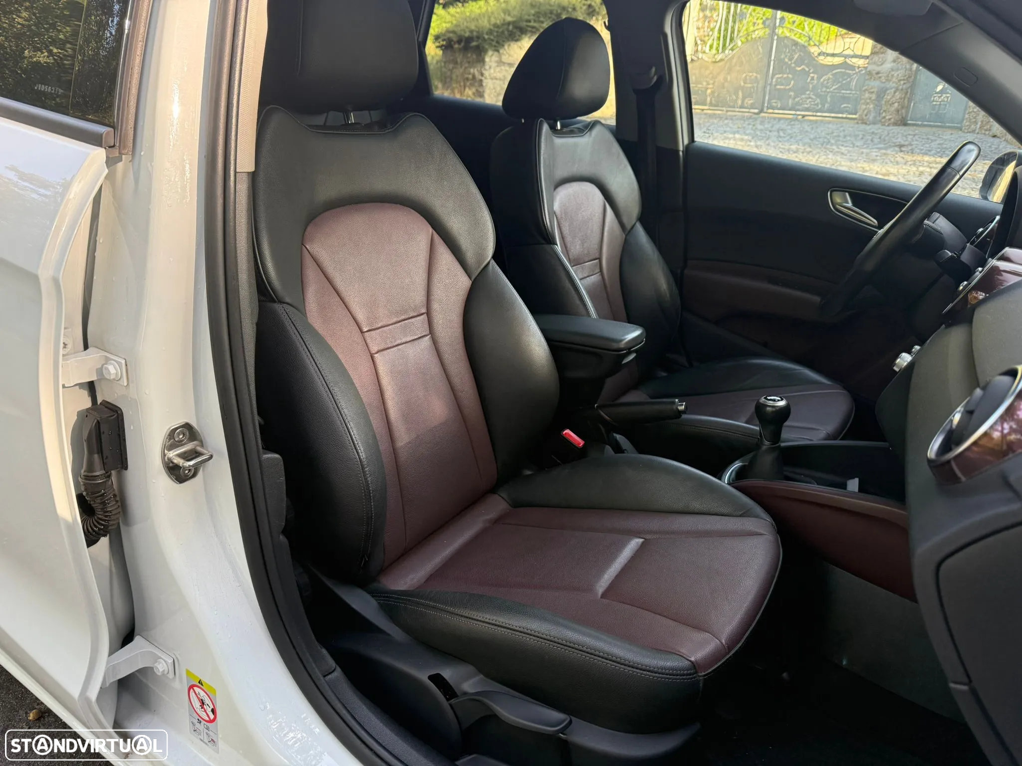 Audi A1 Sportback 1.6 TDI S line edition - 17