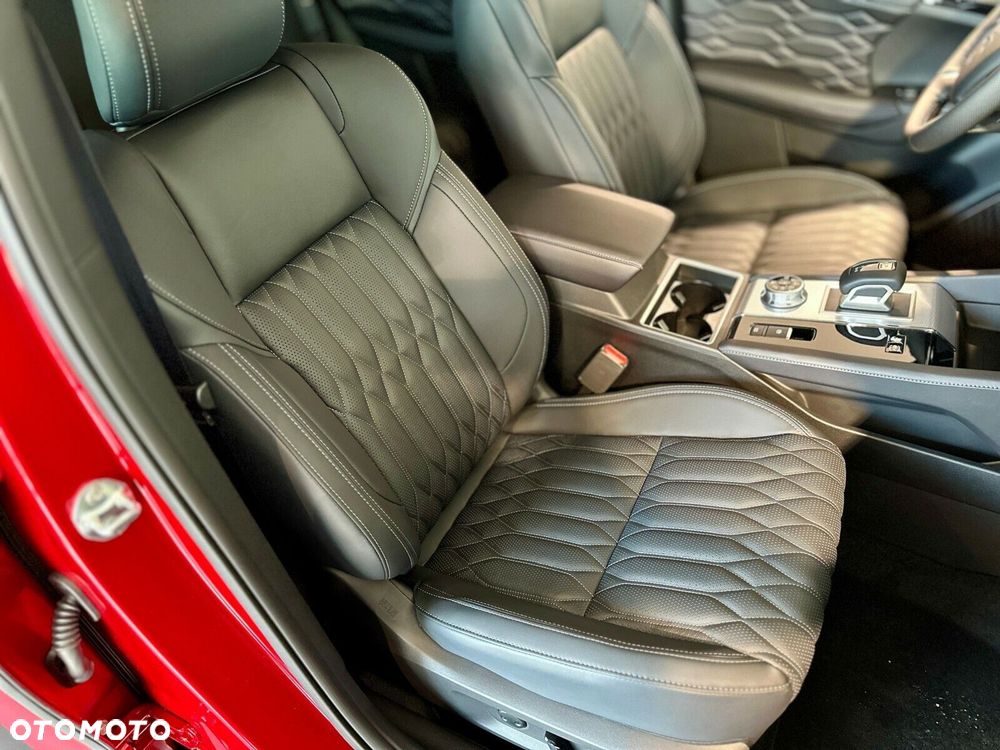 Mitsubishi Outlander - 20