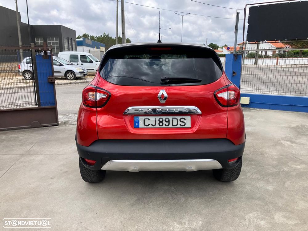 Renault Captur 1.2 TCe Exclusive XMOD - 6