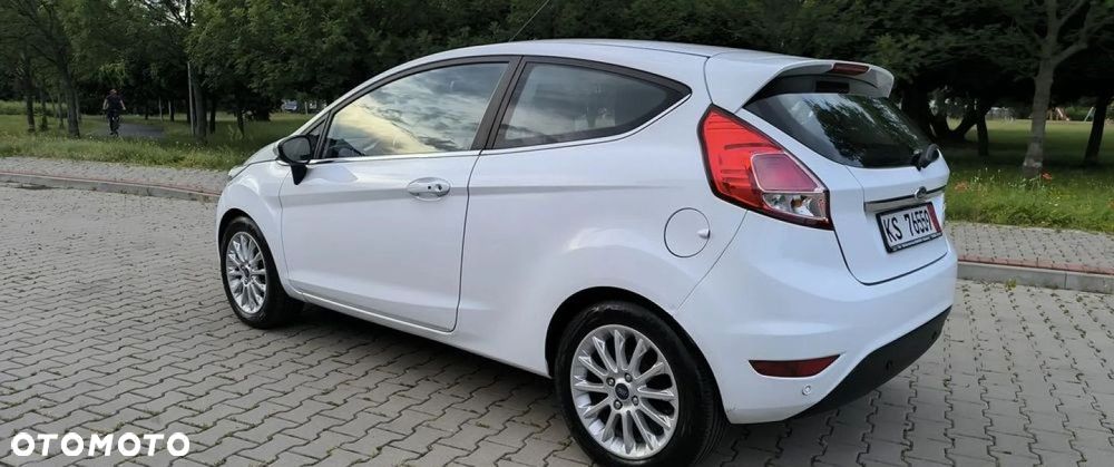 Ford Fiesta 1.6 TDCi DPF Platinium X - 4