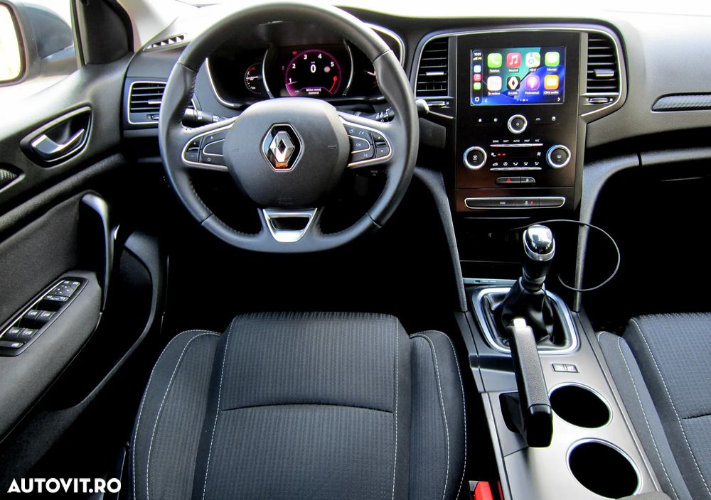 Renault Megane TCe 115 GPF LIFE - 15