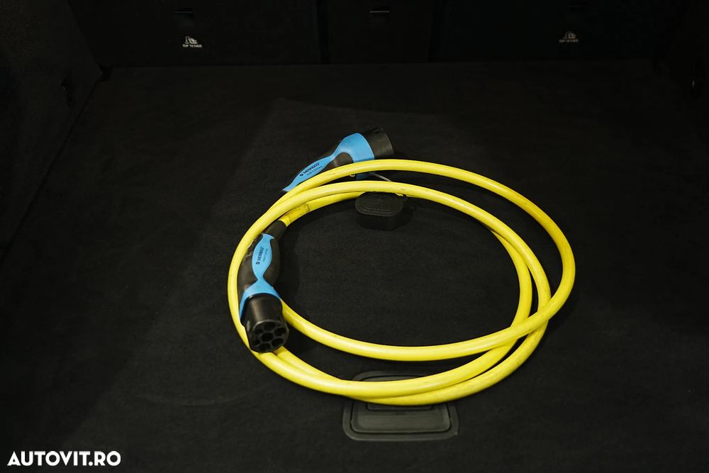 Mercedes-Benz GLC Coupe 300 e 4Matic 9G-TRONIC Edition AMG Line - 19